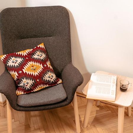 ワルシャワWilcza Apartamentアパートメント エクステリア 写真